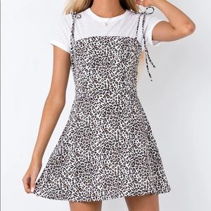 *IN BLACK* Princess Polly Cliff Dress